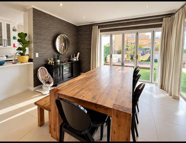 3 BEDROOM APARTMENT FOR SALE IN MORNINGSIDE